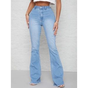 SHEIN Curvy High Waist Flare Leg Jeans